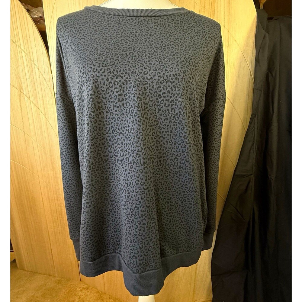 Mondetta Grey Charcoal Leopard Print Sweatshirt Oversized Crewneck Modal M